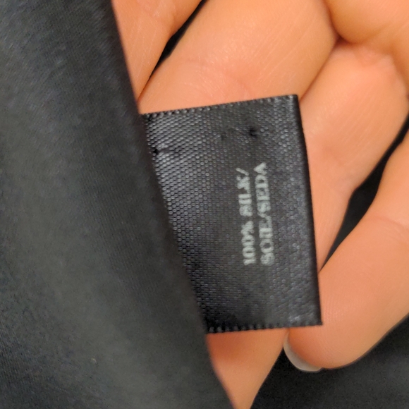 Silk Blouse XS - Picture 6 of 6